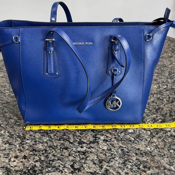 Michael Kors coated canvas Navy Blue Tote EUC - Picture 17 of 17